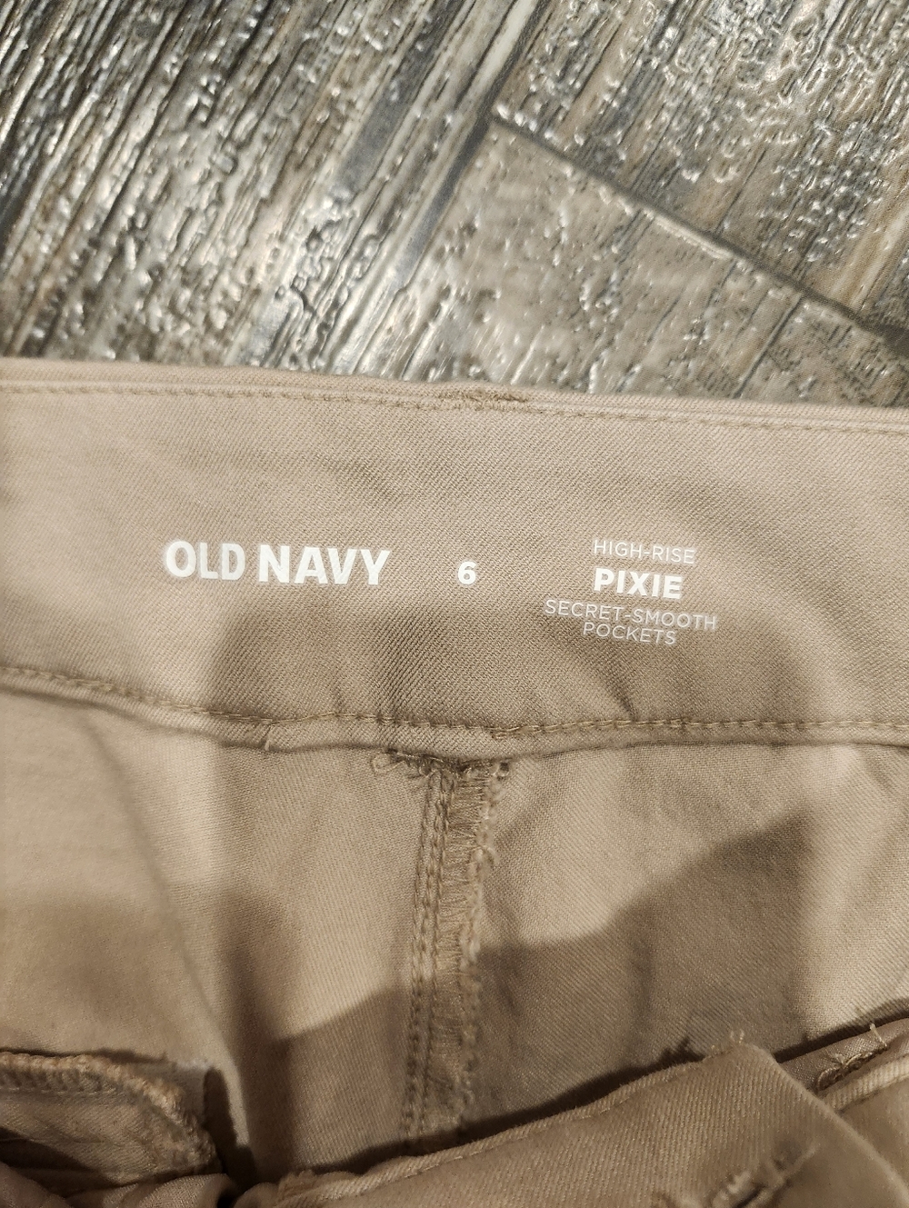 Old Navy High-Rise Pixie Pants Women’s Size 6 Beige Ankle Career Stretch Contemp - Picture 3 of 7